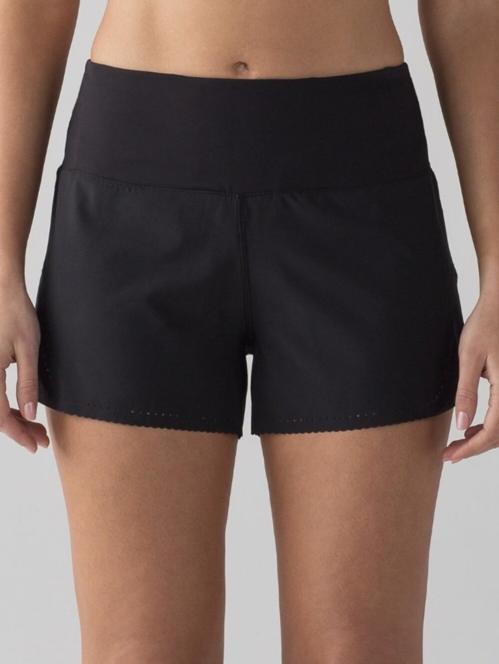 Lululemon  Smooth Stride Shorts Sz.6